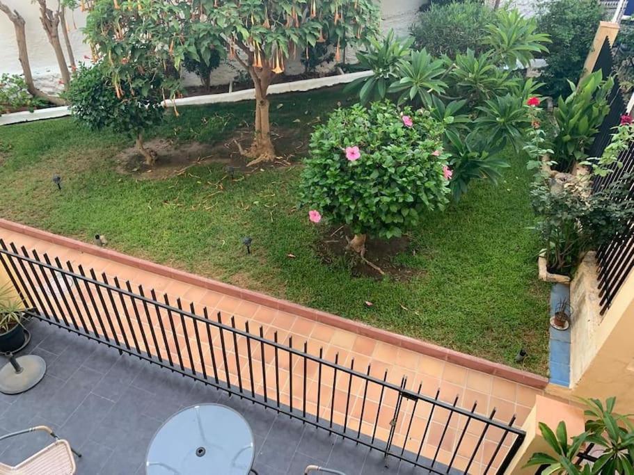 Apartament Apartamento En Carihuela Torremolinos Zewnętrze zdjęcie