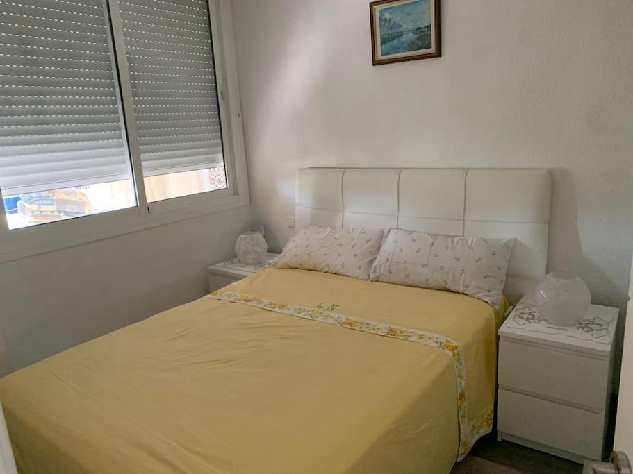 Apartament Apartamento En Carihuela Torremolinos Zewnętrze zdjęcie